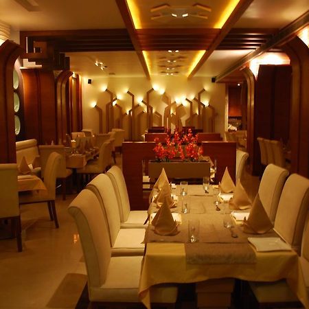 Hotel Millennium Guwahati Ngoại thất bức ảnh